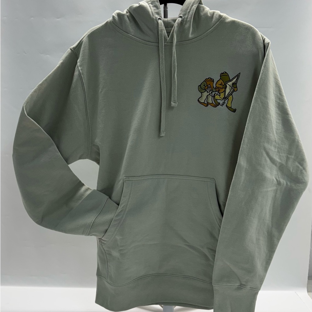 Frog and Toad Graphic Hoodie – Cozy Vintage-Inspired Sweatshirt